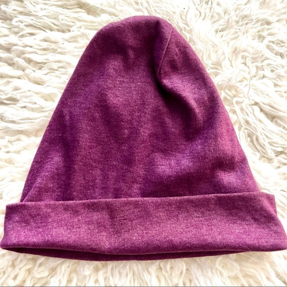 Soft Adorable Purple Beanie! 👀🙋‍♀️😻🛍 - Picture 2 of 4